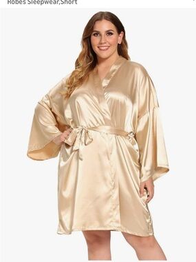 Amazon Satin Kimono Robe - Champagne